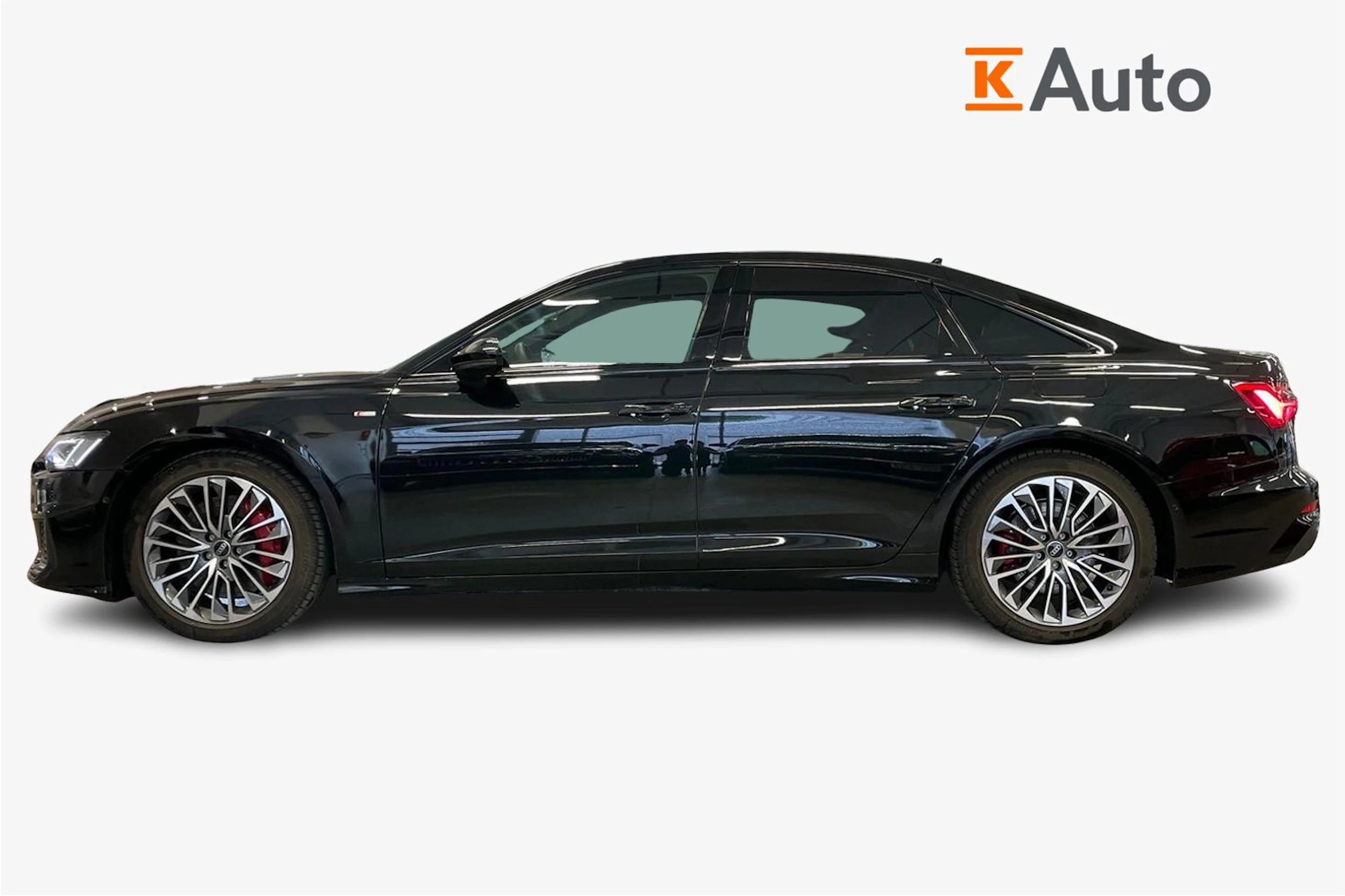 musta Audi A6 2023 kuva 7.