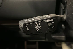 musta Audi A6 2023 kuva 21.