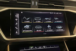 musta Audi A6 2023 kuva 25.