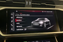 musta Audi A6 2023 kuva 27.