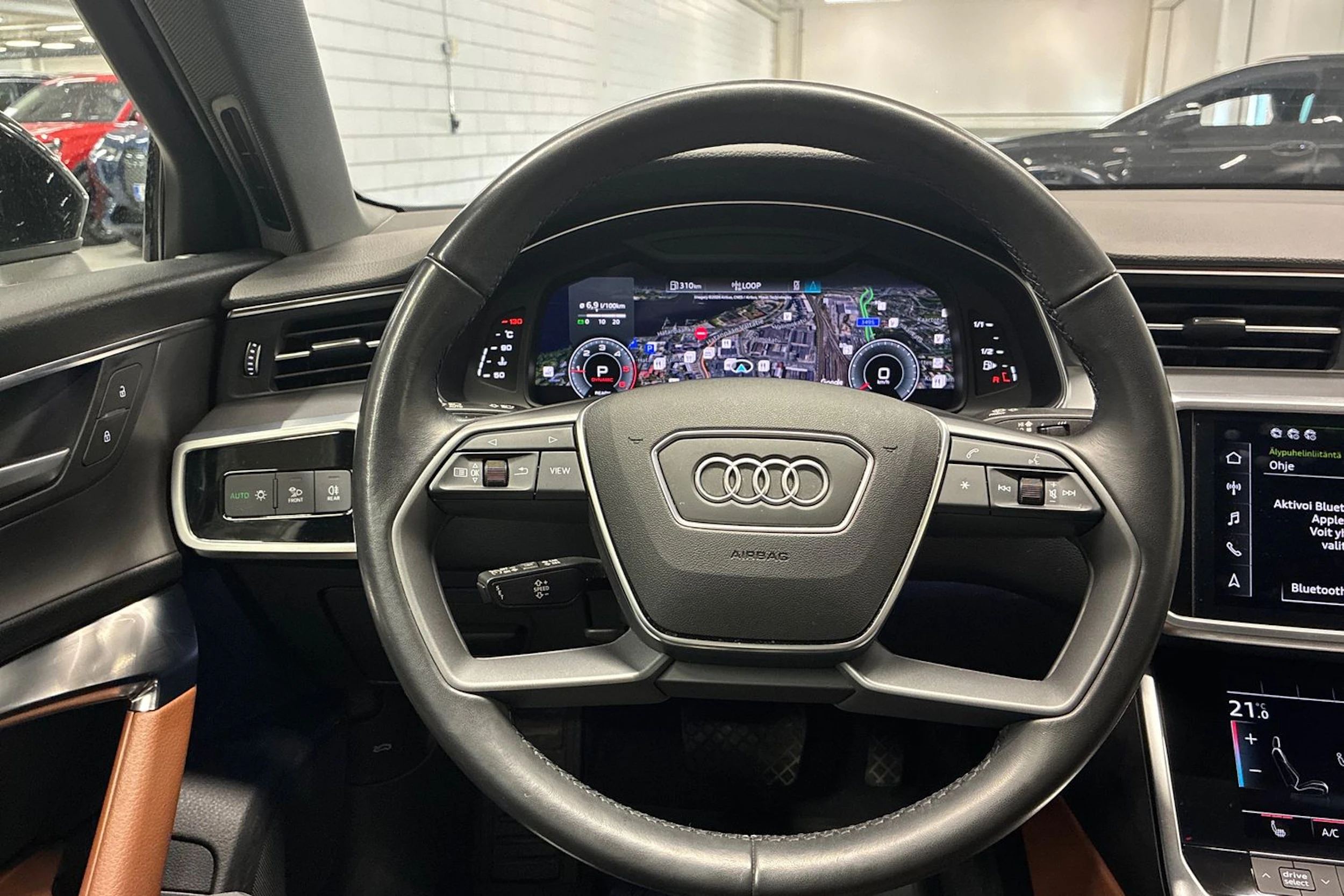Musta Audi A6 2023 kuva 16.