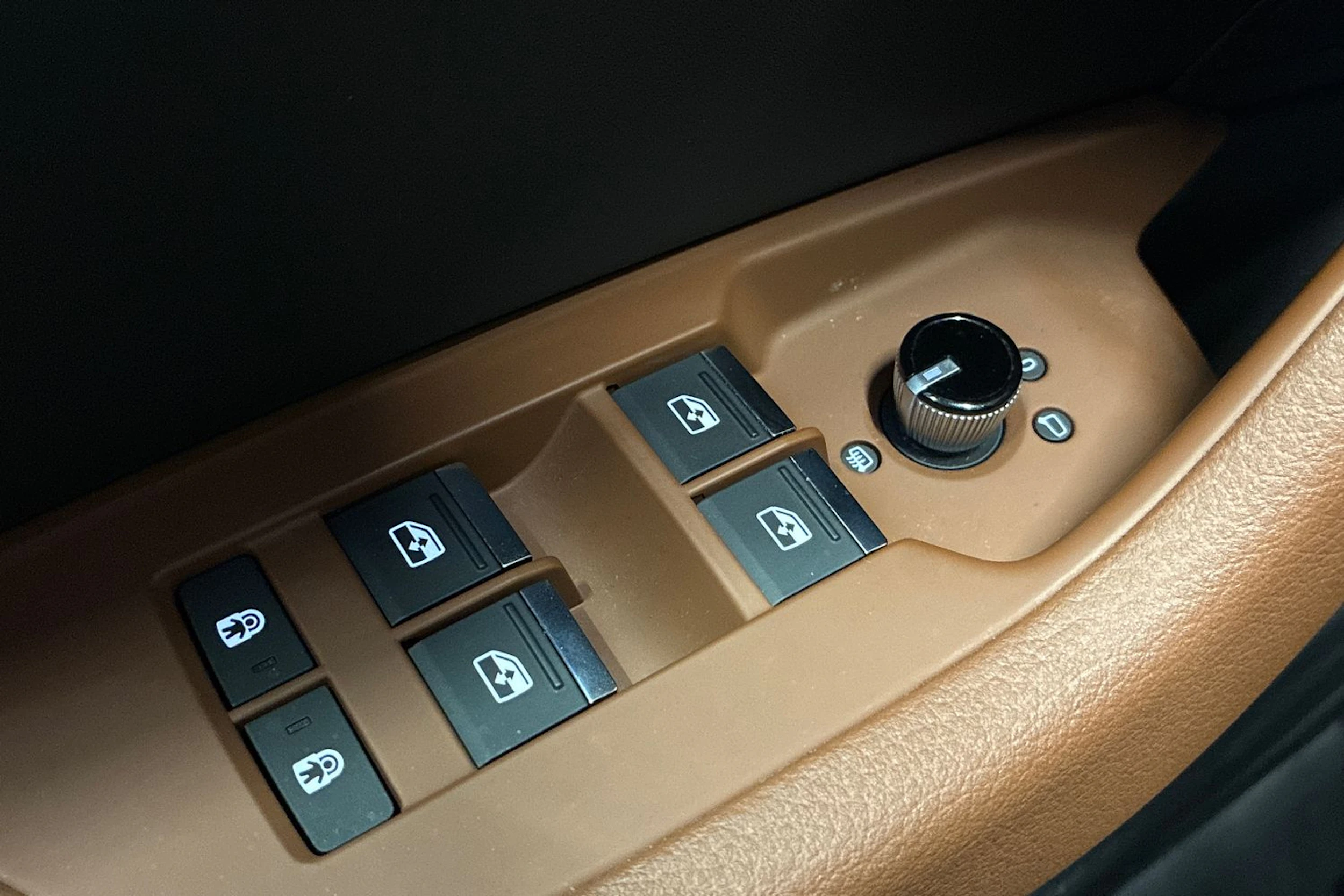 Musta Audi A6 2023 kuva 22.