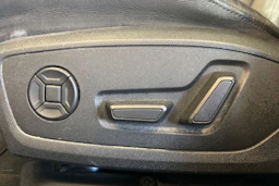 Harmaa Audi A6 2023 kuva 15.