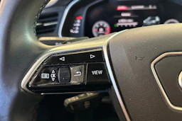 Harmaa Audi A6 2023 kuva 17.