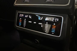 Harmaa Audi A6 2023 kuva 24.