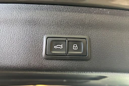 Harmaa Audi A6 2023 kuva 26.