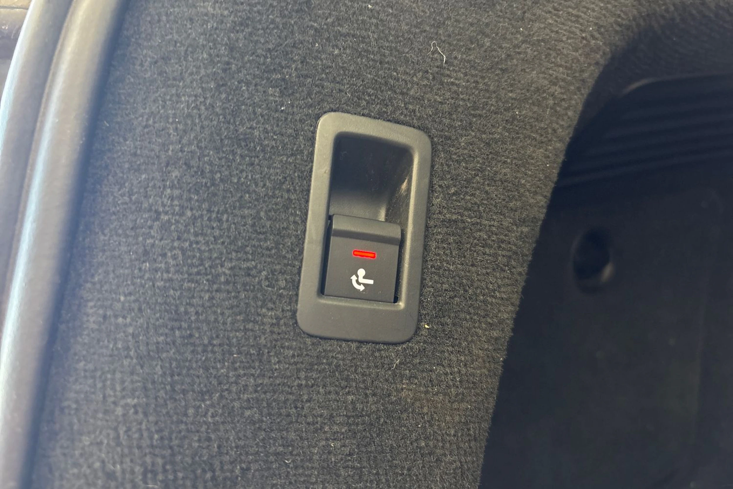 Harmaa Audi A6 2023 kuva 27.