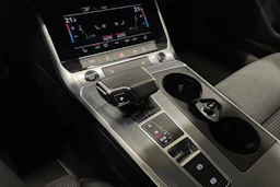 Harmaa Audi A6 2023 kuva 21.