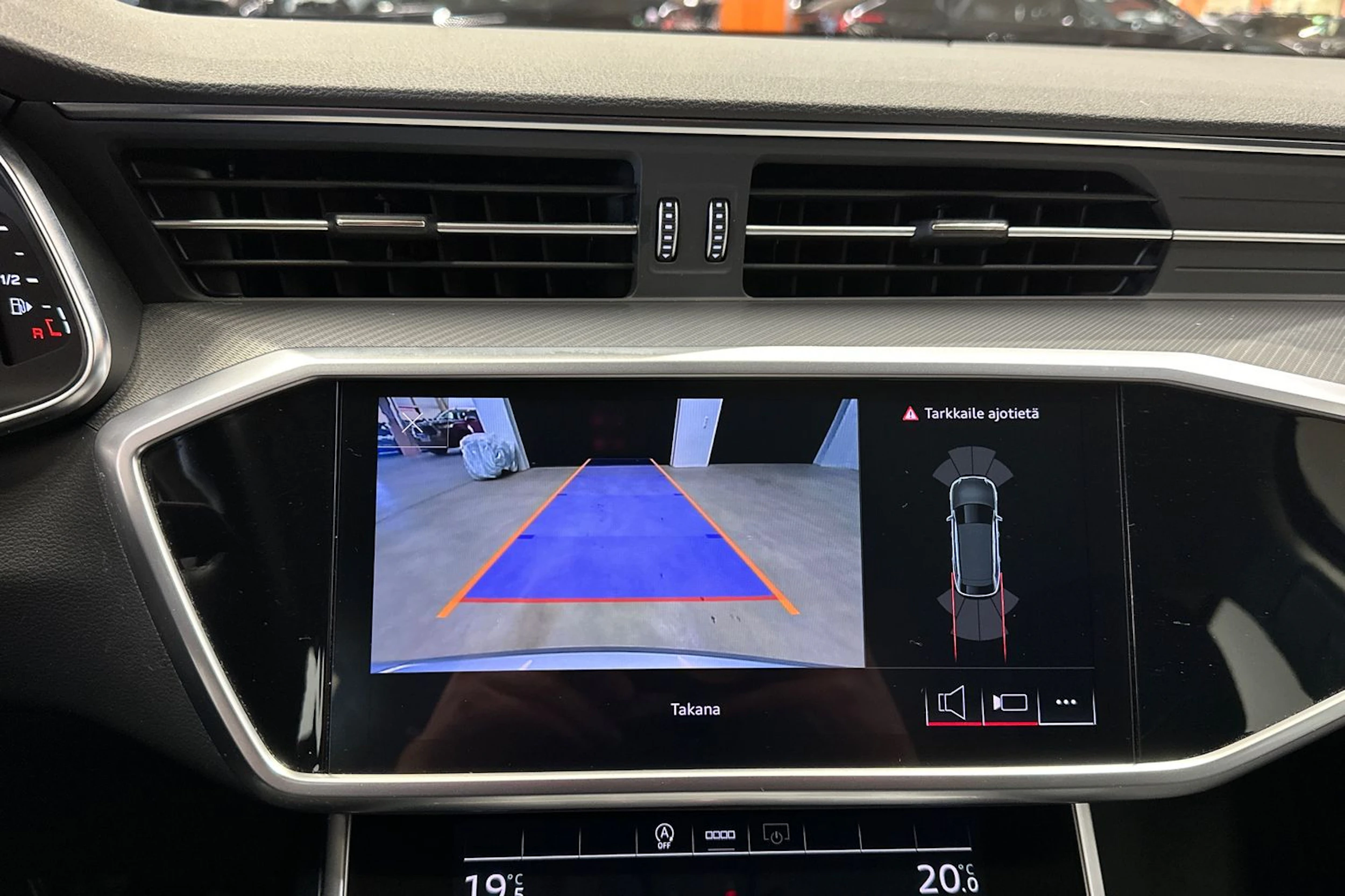 harmaa Audi A6 2023 kuva 16.