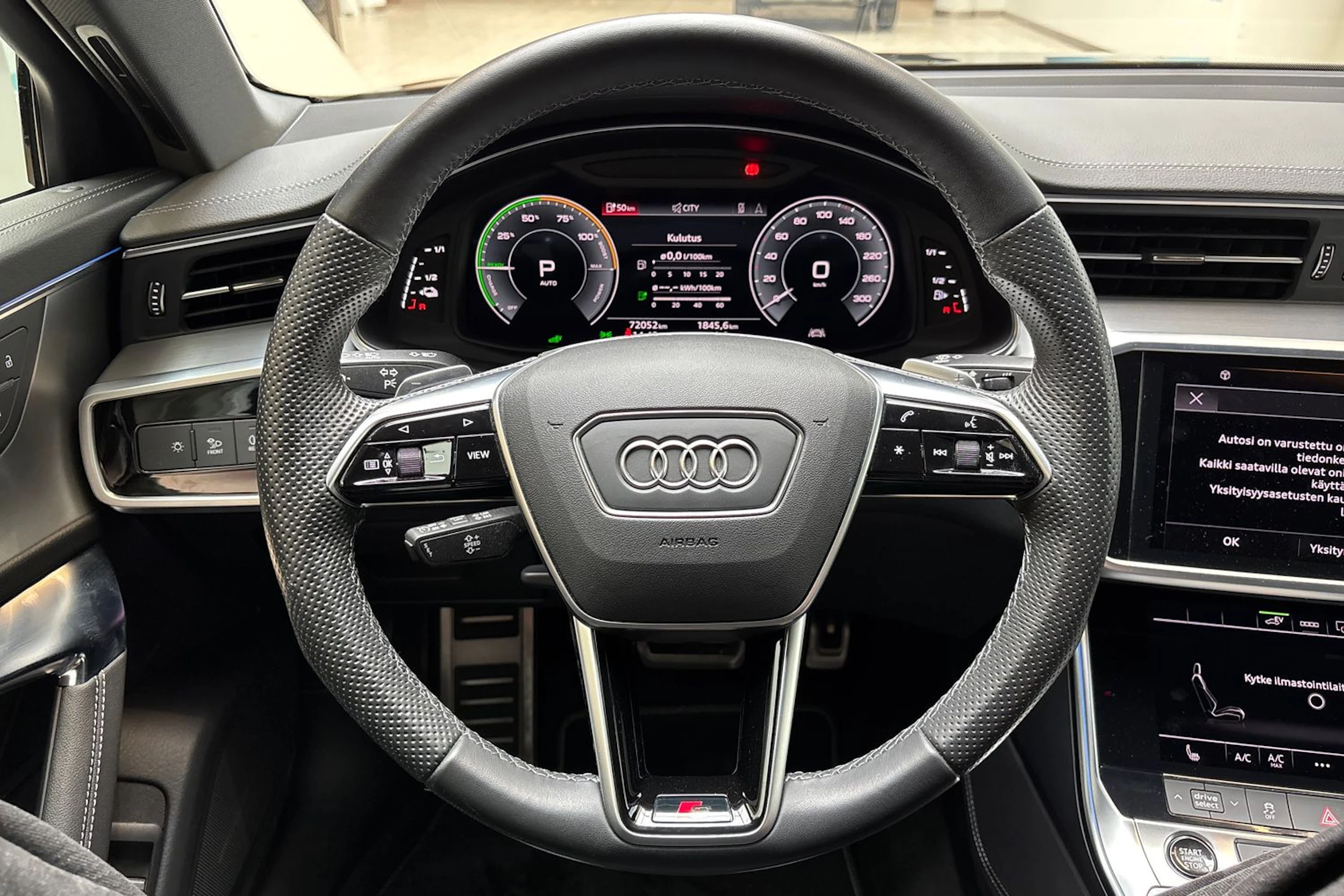 met. musta Audi A6 2023 kuva 17.