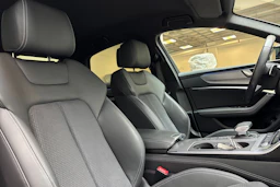 met. musta Audi A6 2023 kuva 24.