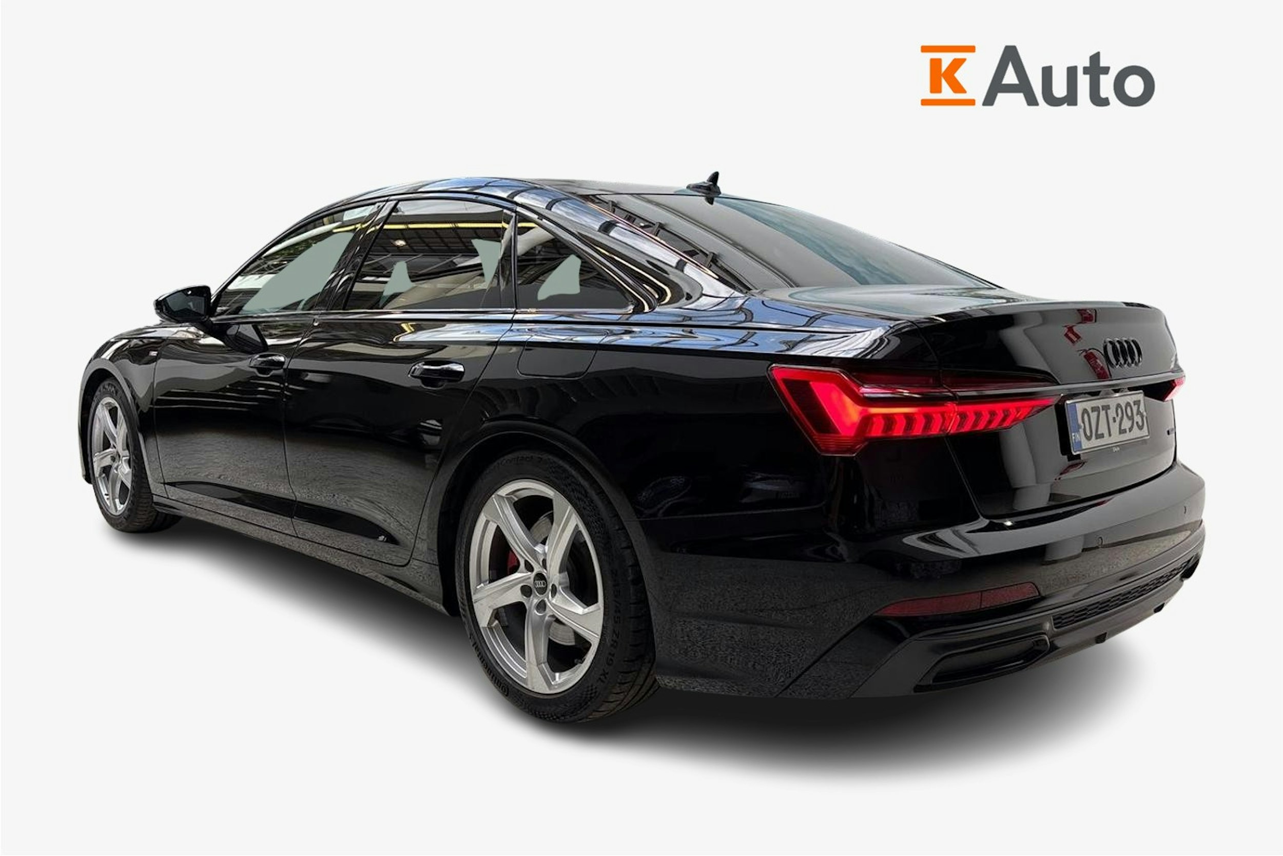 musta Audi A6 2023 kuva 2.