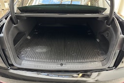 musta Audi A6 2023 kuva 14.