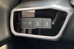 musta Audi A6 2023 kuva 21.