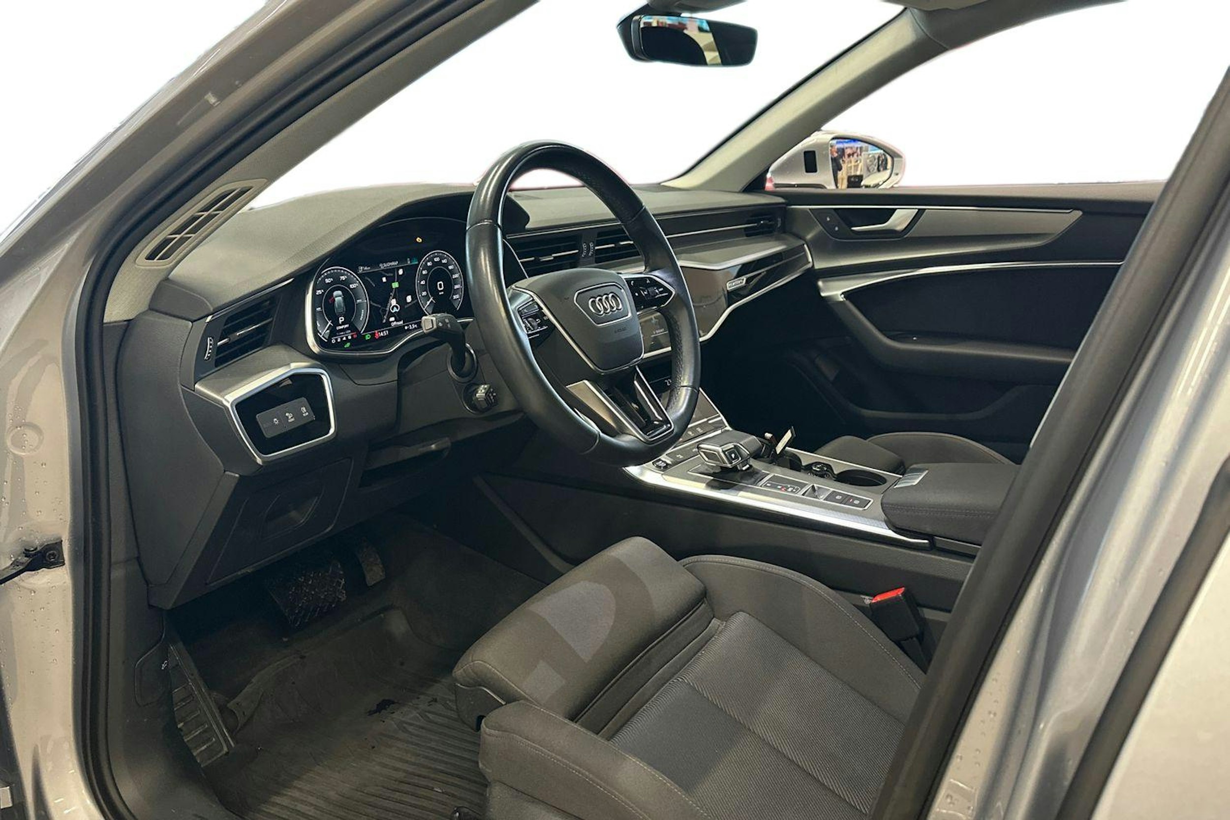 harmaa Audi A6 2023 kuva 7.