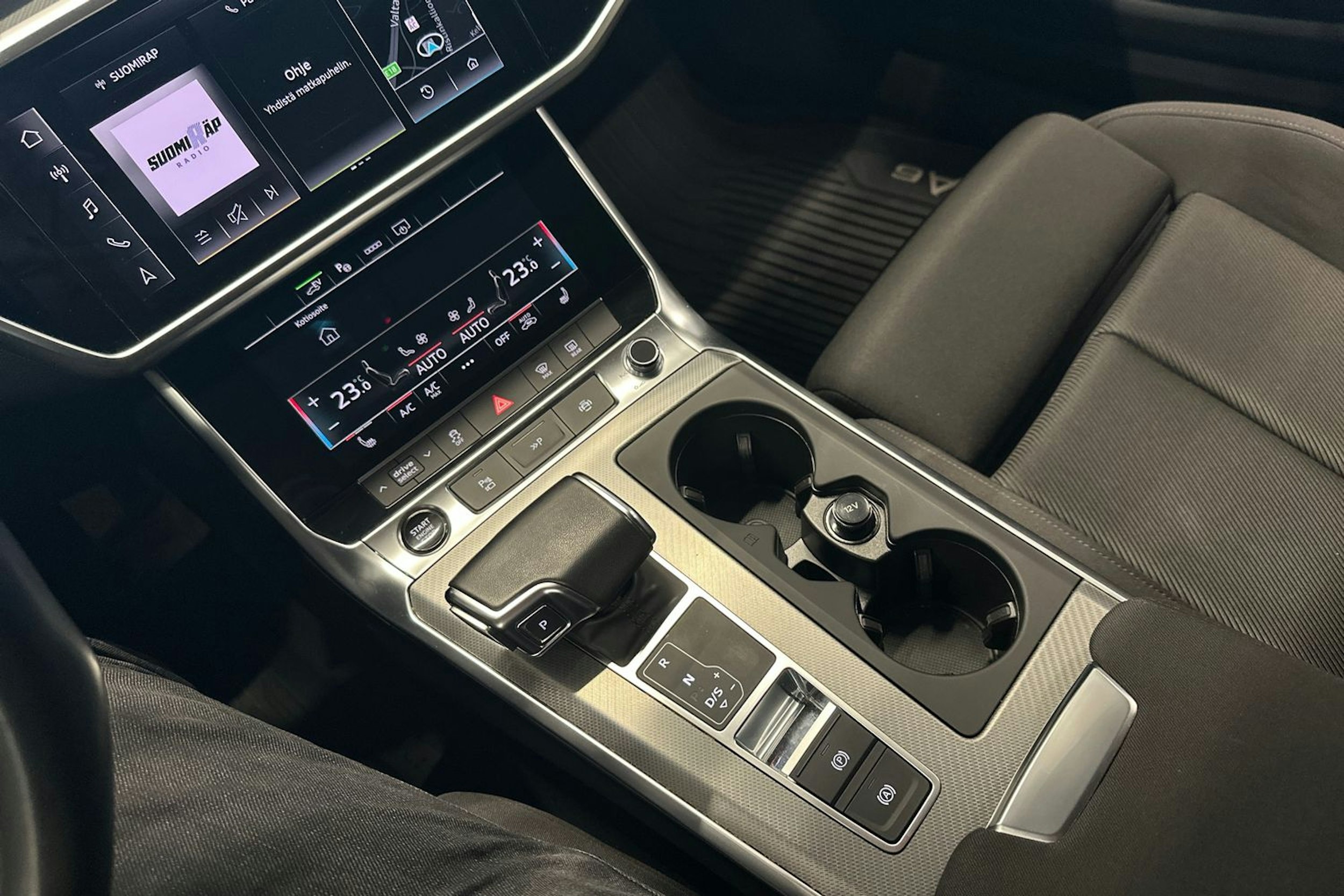harmaa Audi A6 2023 kuva 38.