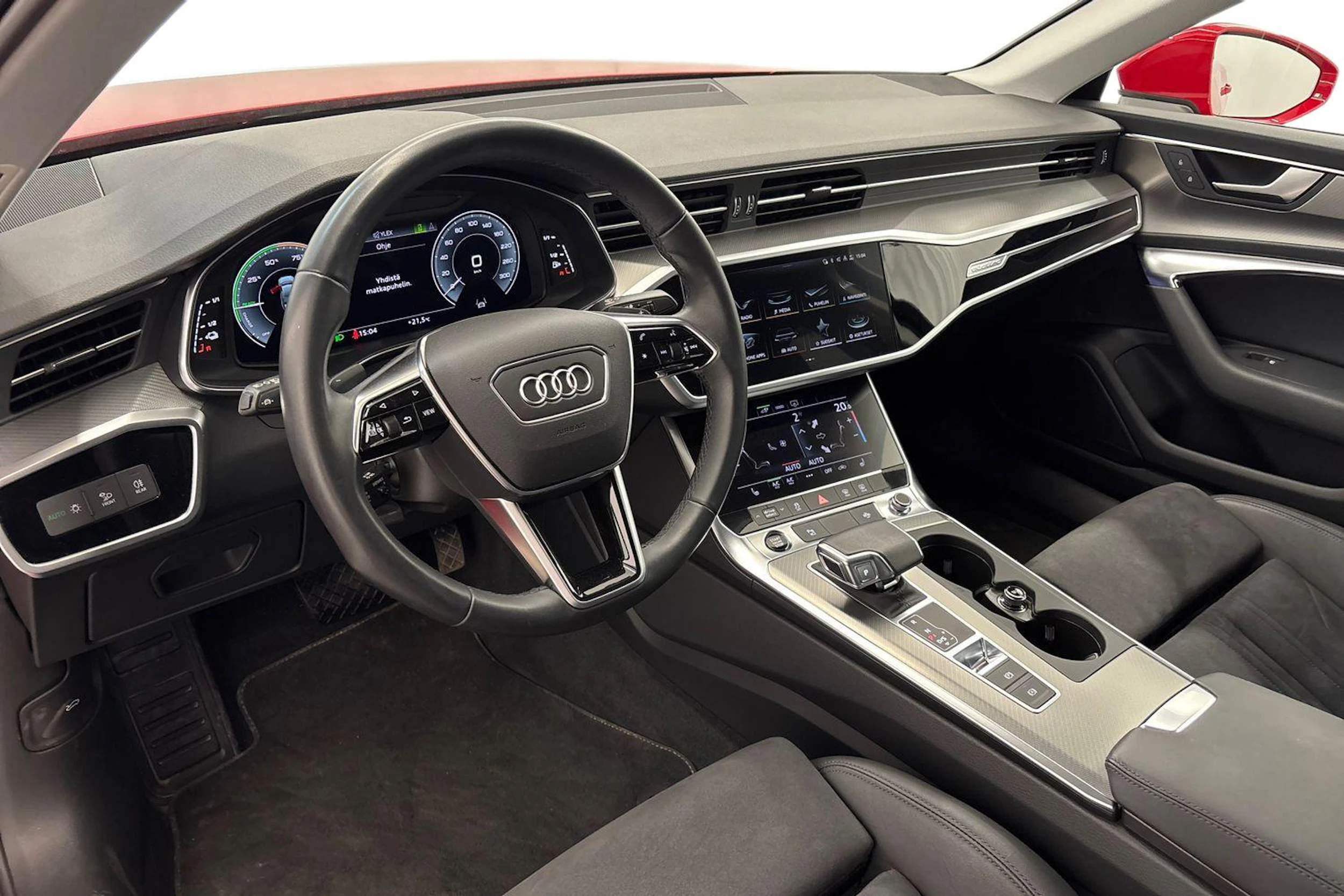 punainen Audi A6 2023 kuva 8.