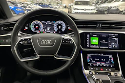 musta Audi A6 2023 kuva 11.