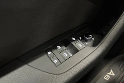 musta Audi A6 2023 kuva 20.