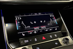 musta Audi A6 2023 kuva 22.