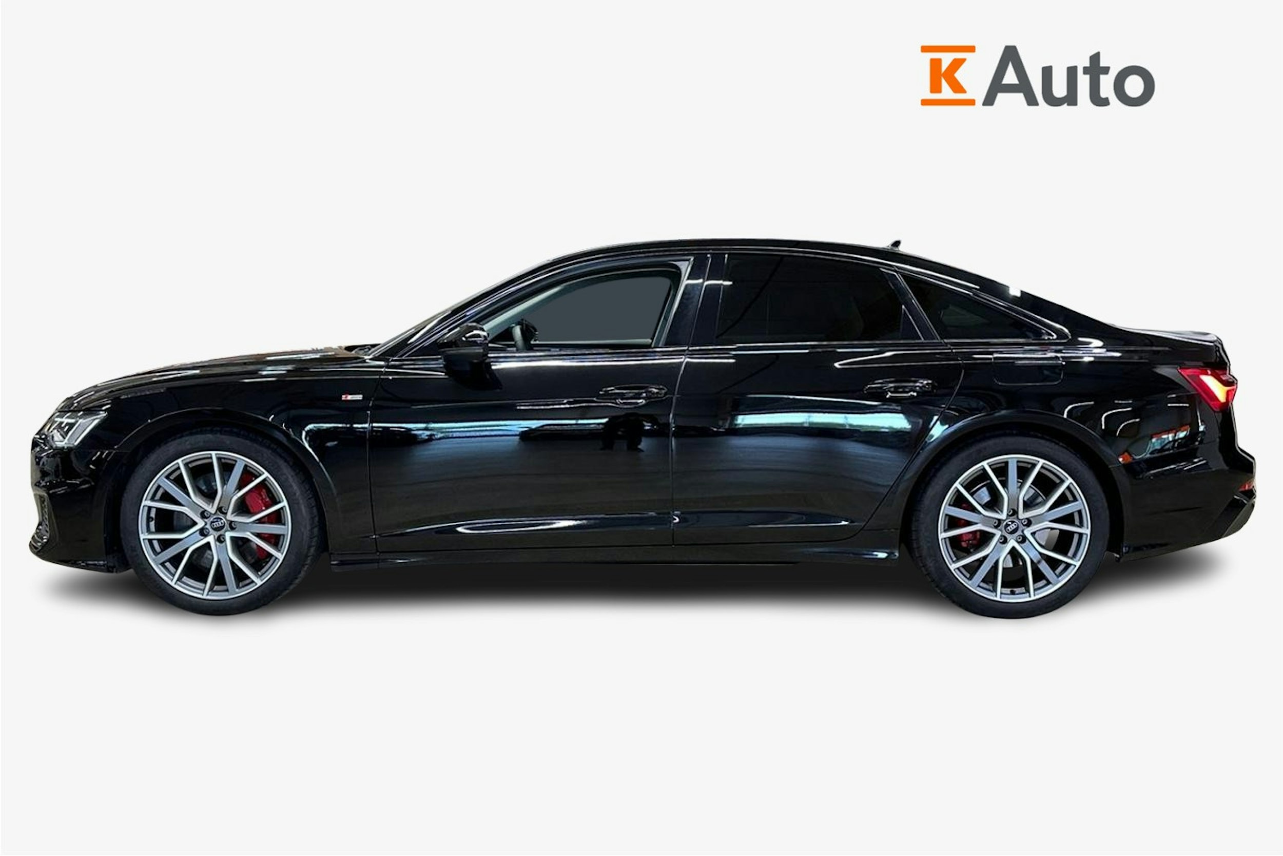 musta Audi A6 2023 kuva 6.