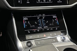 musta Audi A6 2023 kuva 26.