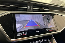 musta Audi A6 2023 kuva 26.