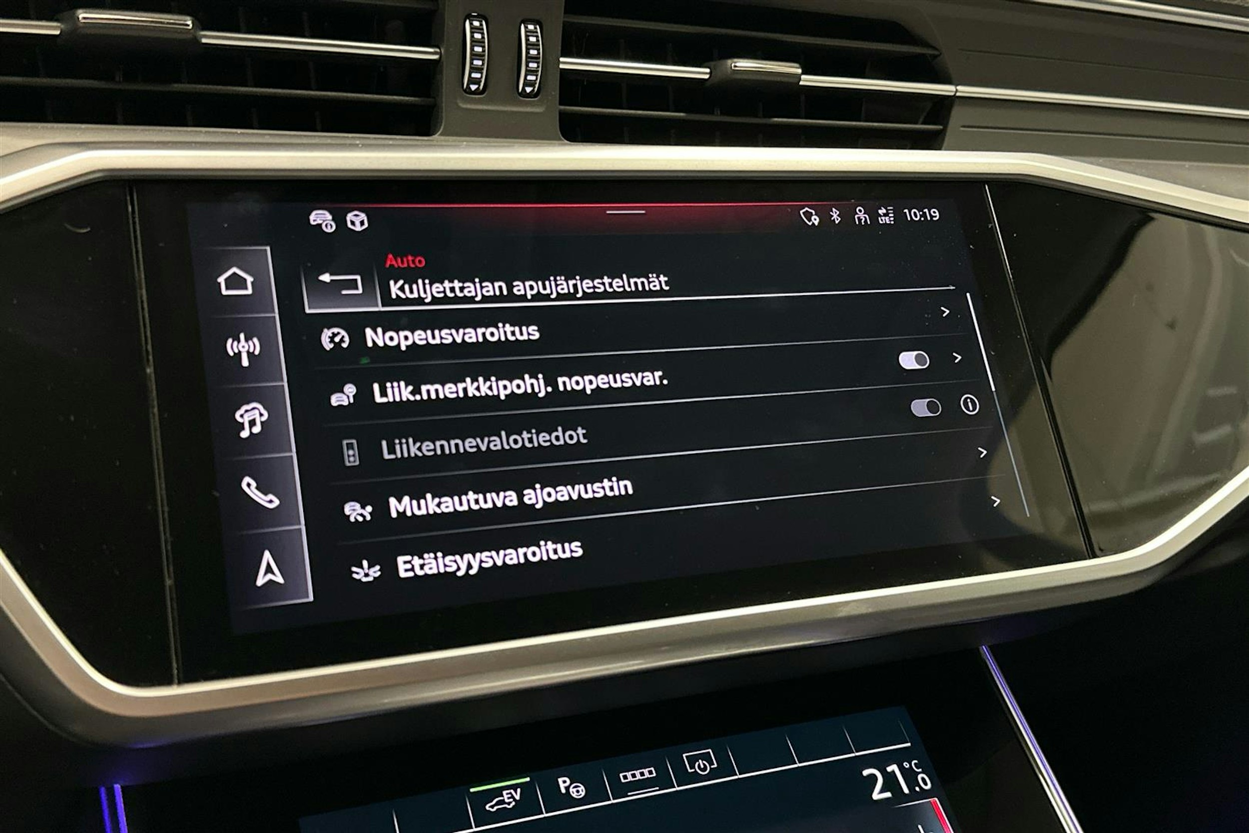 harmaa Audi A6 2024 kuva 18.