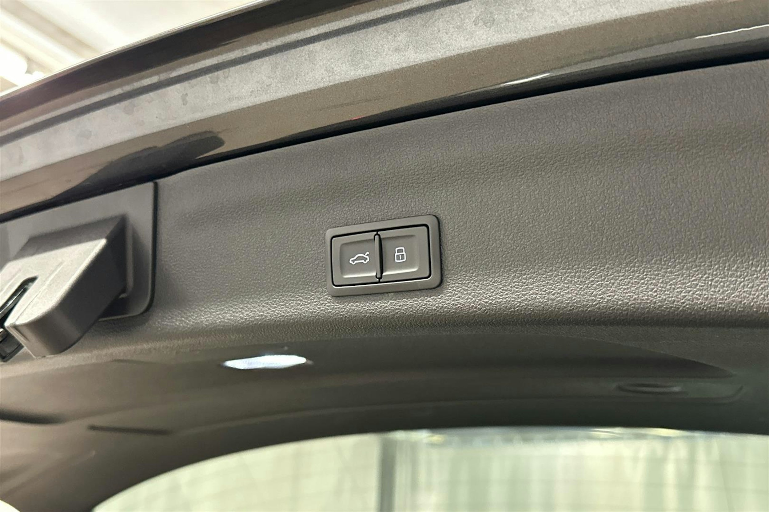 harmaa Audi A6 2024 kuva 29.
