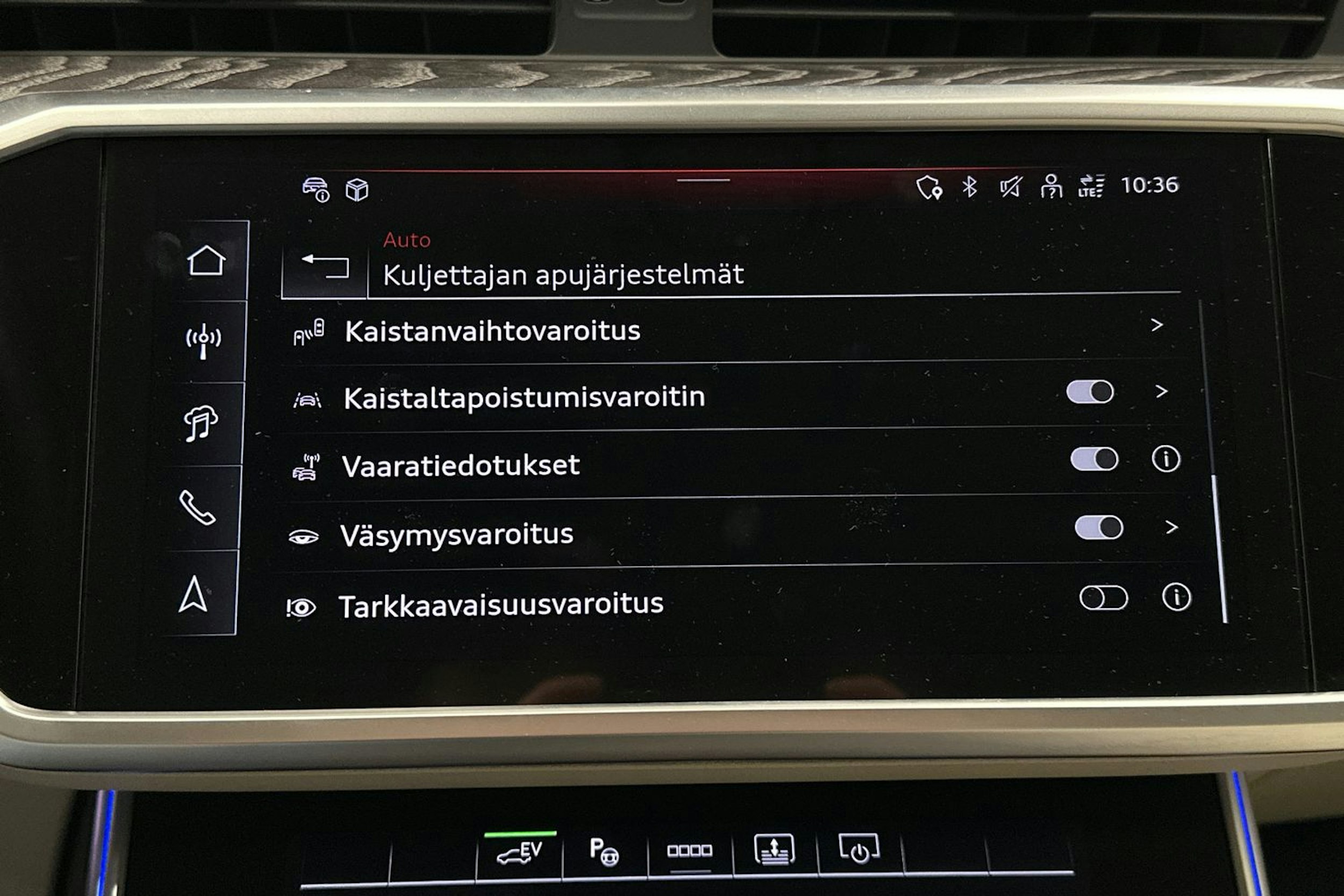 harmaa Audi A6 2024 kuva 34.
