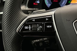 musta Audi A6 2024 kuva 21.
