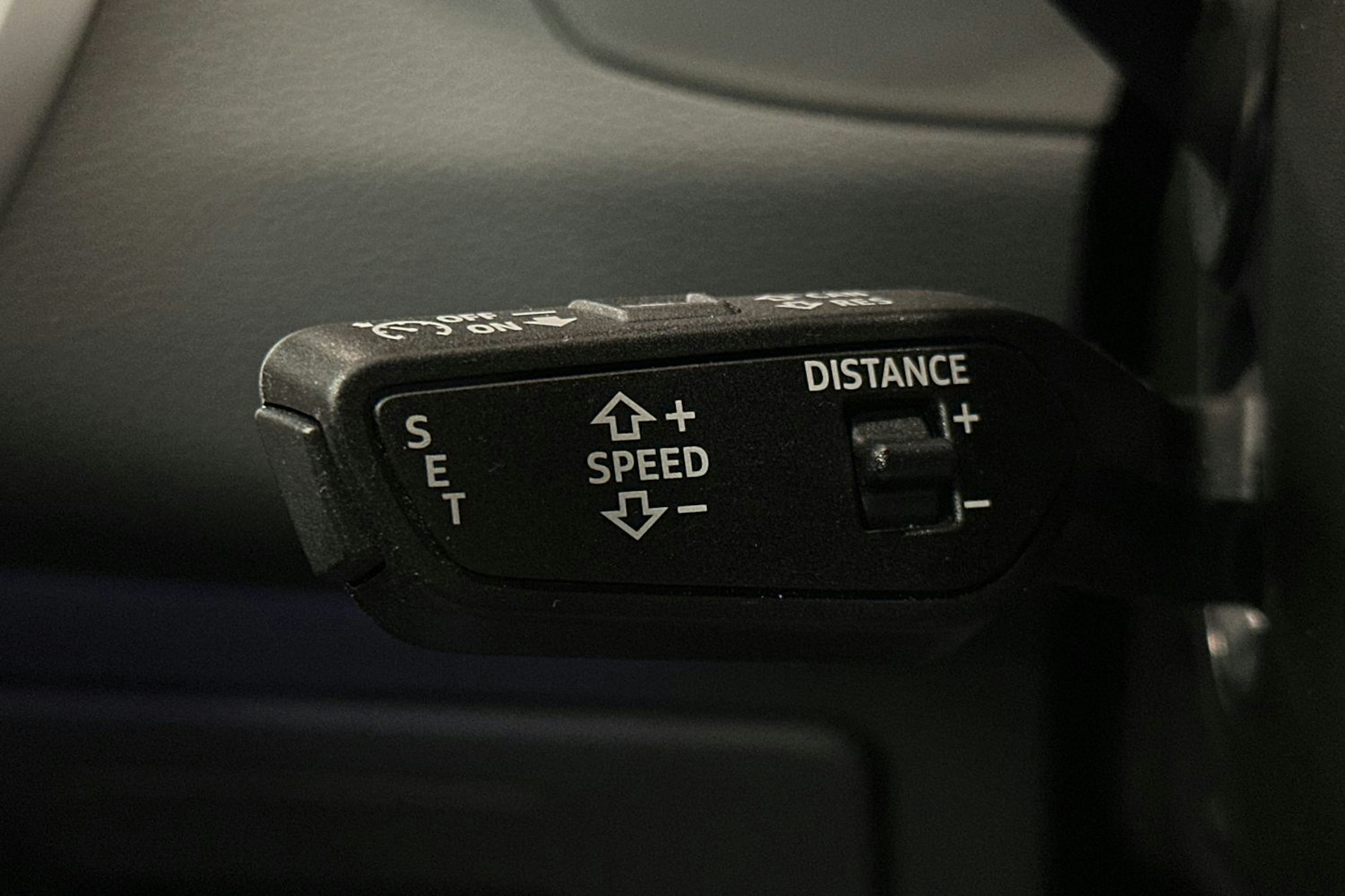 musta Audi A6 2024 kuva 24.
