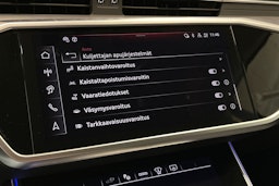 musta Audi A6 2024 kuva 33.