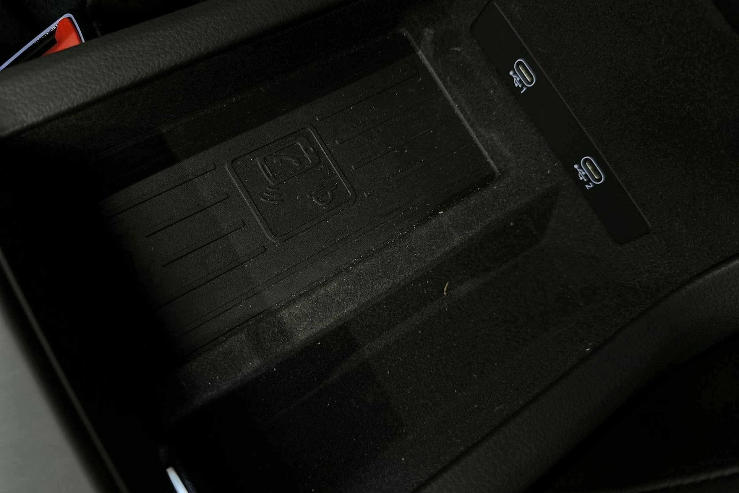 musta Audi A6 2024 kuva 38.