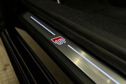 musta Audi A6 2024 kuva 42.