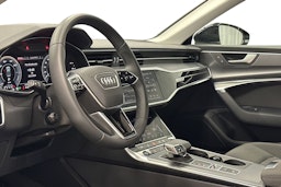 musta Audi A6 2024 kuva 7.
