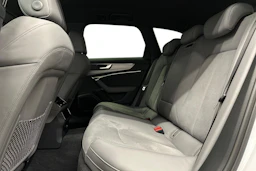 valkoinen Audi A6 2024 kuva 8.