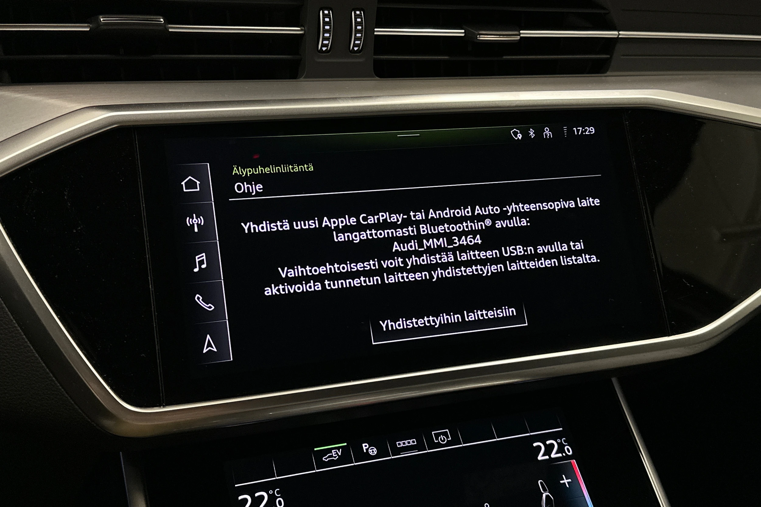 valkoinen Audi A6 2024 kuva 16.