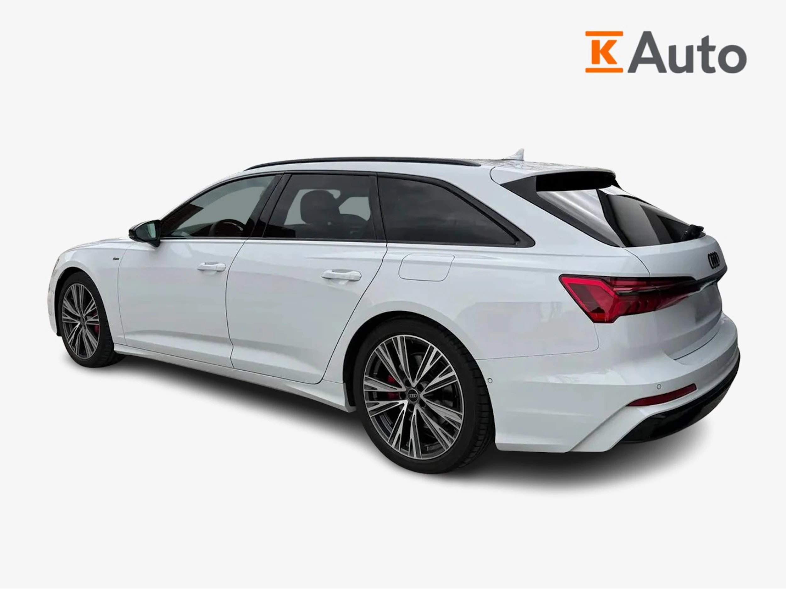 valkoinen Audi A6 2024 kuva 2.