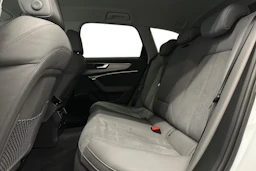valkoinen Audi A6 2024 kuva 8.