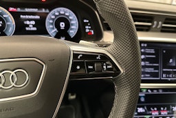 musta Audi A6 2024 kuva 14.