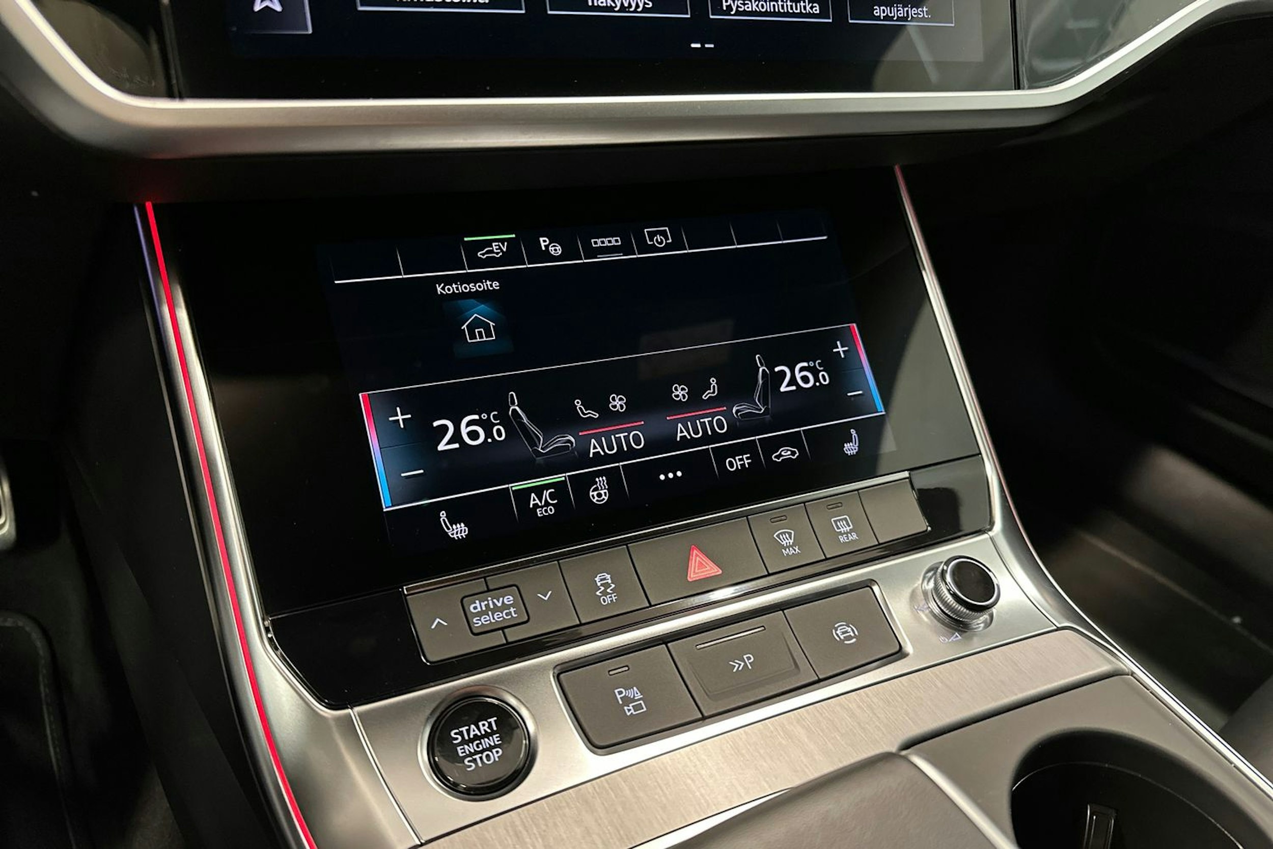 musta Audi A6 2024 kuva 28.