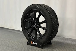 musta Audi A6 2024 kuva 13.