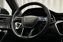 musta Audi A6 2024 kuva 20.
