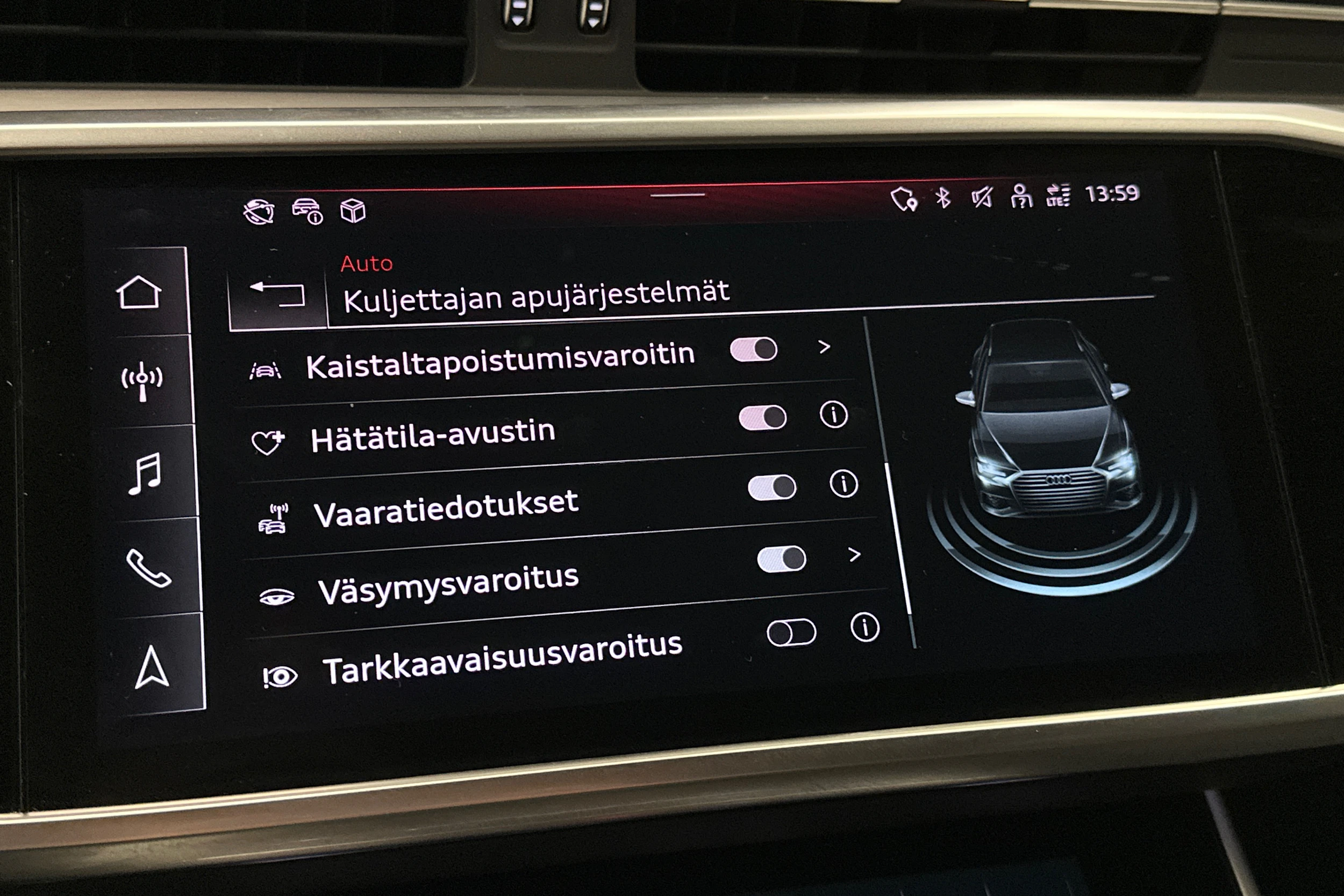 musta Audi A6 2024 kuva 29.