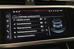 musta Audi A6 2024 kuva 30.
