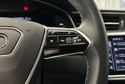 sininen Audi A6 2024 kuva 20.