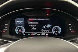 sininen Audi A6 2024 kuva 22.