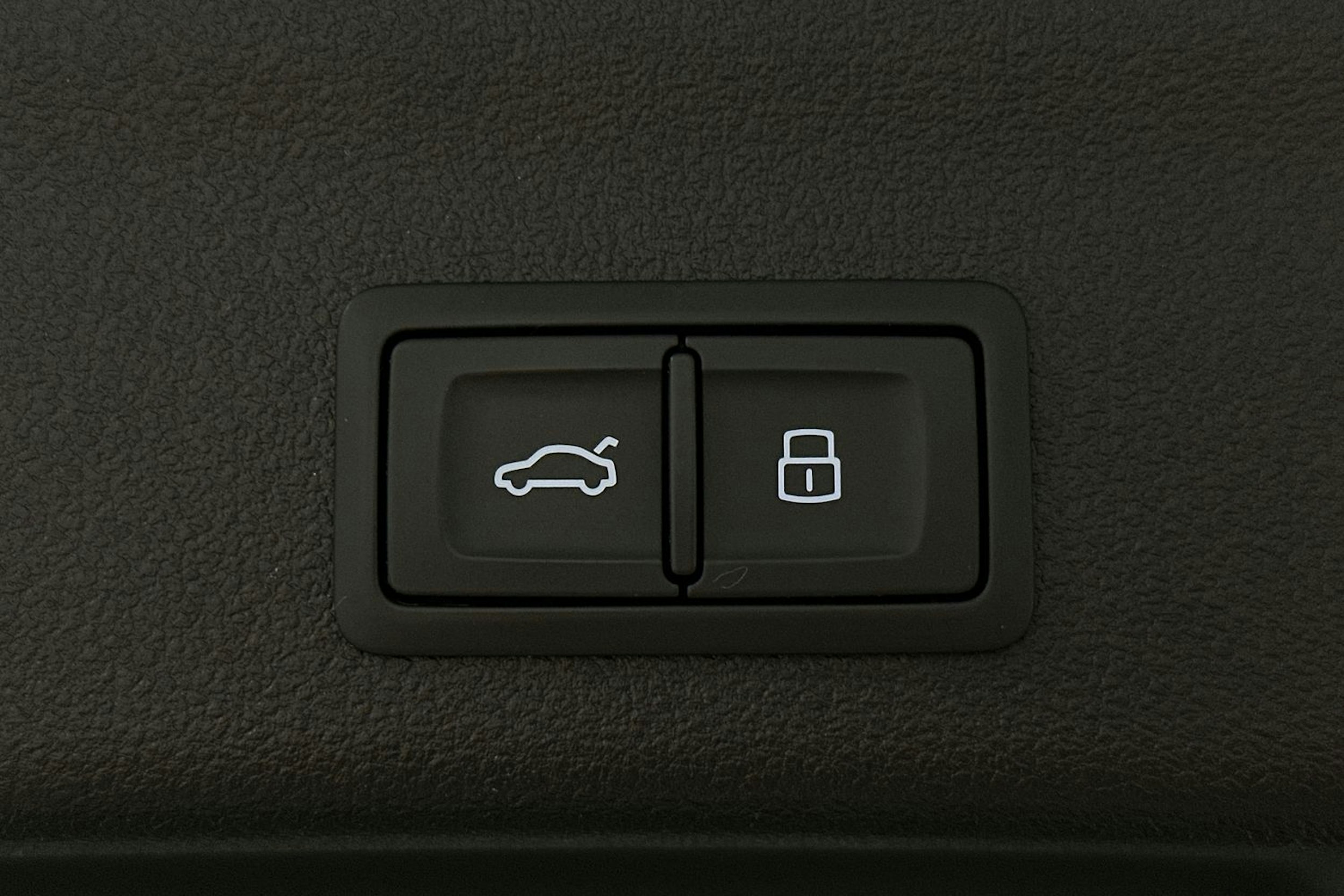 hopea Audi A6 2024 kuva 12.