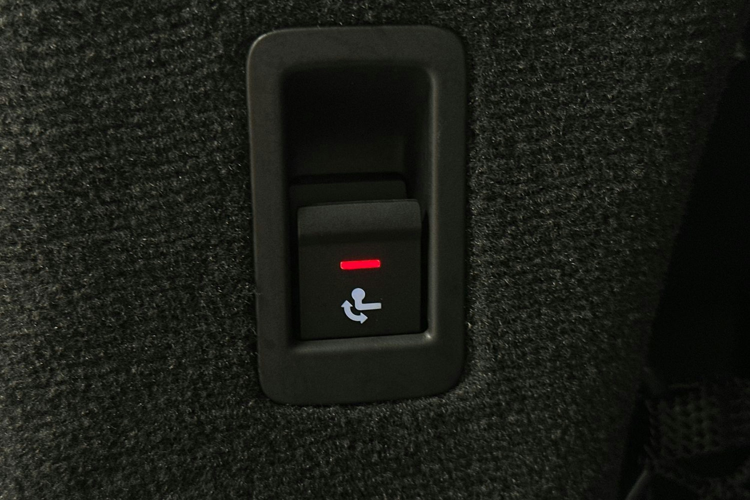 hopea Audi A6 2024 kuva 13.